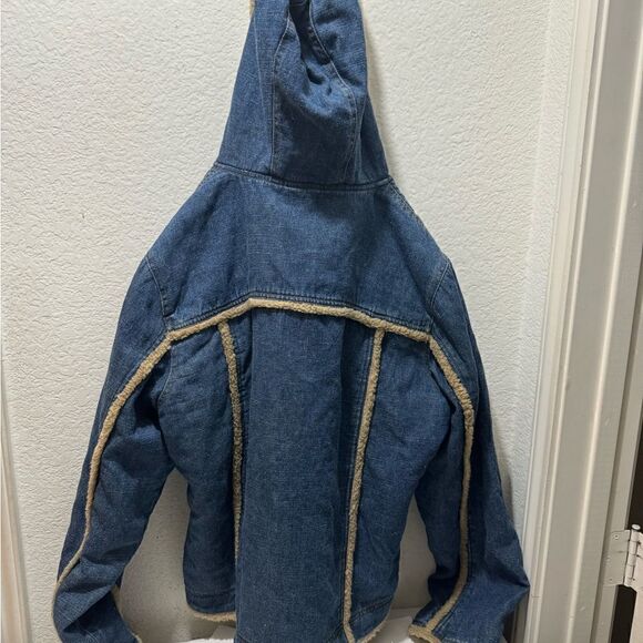 Carolina Colours Faux fur trim Denim Jacket Size XL hoodie - Picture 7 of 8